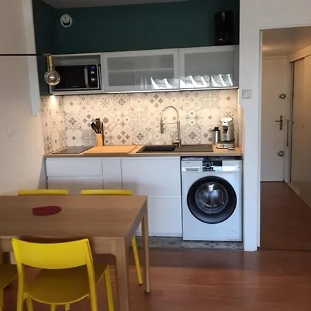 Apartment Spacieux 4 Pers Avec Terrasse A Port Camargue - Fr-1-731-147 *