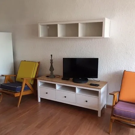 Spacieux 4 Pers Avec Terrasse A Port Camargue - Fr-1-731-147 * Le Grau-du-Roi